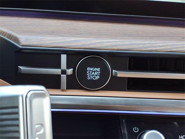 new 2026 Hyundai SANTA FE HEV car, priced at $47,175