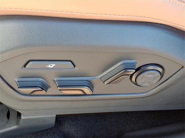 new 2026 Hyundai SANTA FE HEV car, priced at $47,175