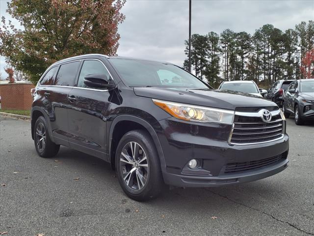 used 2016 Toyota Highlander car, priced at $17,236