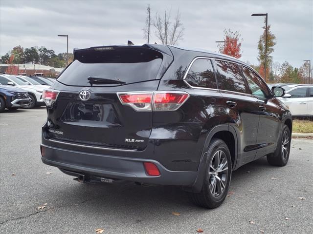 used 2016 Toyota Highlander car, priced at $17,236