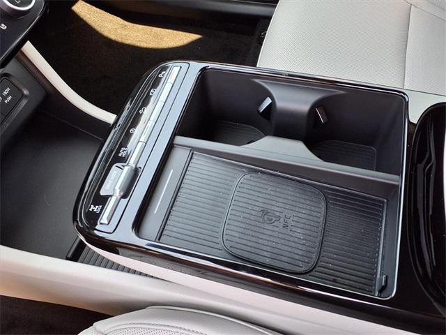 new 2025 Hyundai TUCSON Hybrid car, priced at $40,745