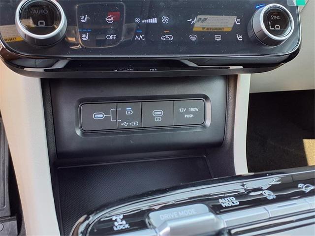 new 2025 Hyundai TUCSON Hybrid car, priced at $40,745