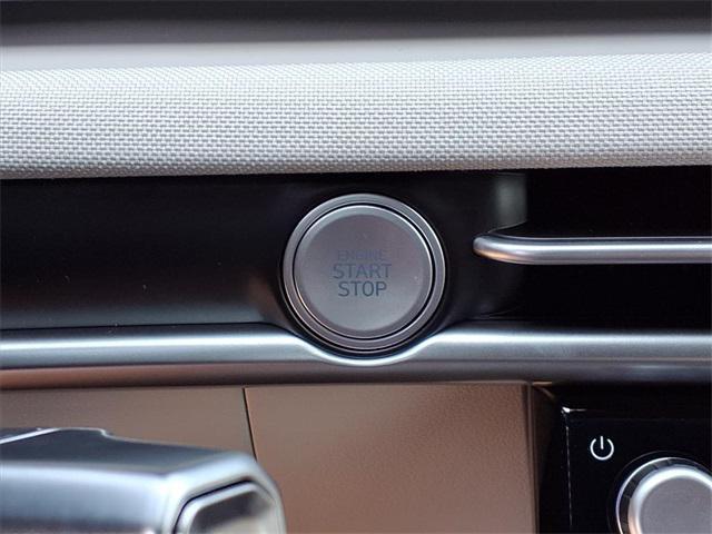 new 2025 Hyundai TUCSON Hybrid car, priced at $40,745