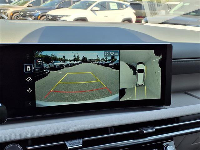 new 2025 Hyundai TUCSON Hybrid car, priced at $40,745