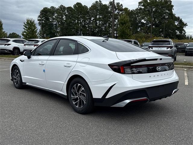 new 2026 Hyundai Sonata Hybrid car, priced at $31,140
