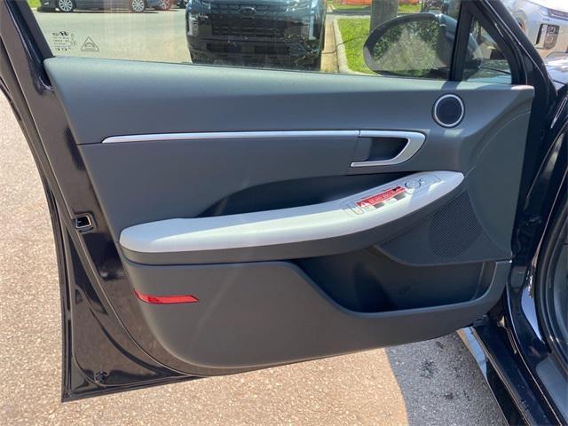 new 2025 Hyundai Sonata car, priced at $31,285