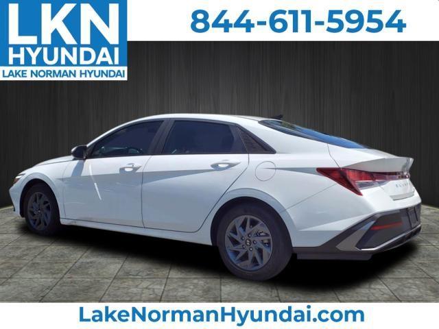 new 2024 Hyundai Elantra car, priced at $22,965