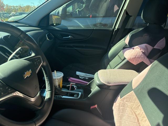 used 2022 Chevrolet Equinox car, priced at $22,348