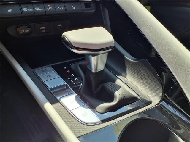 new 2025 Hyundai Elantra car, priced at $26,695