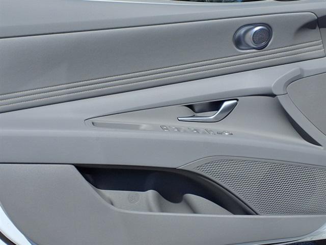 new 2025 Hyundai Elantra car, priced at $23,760