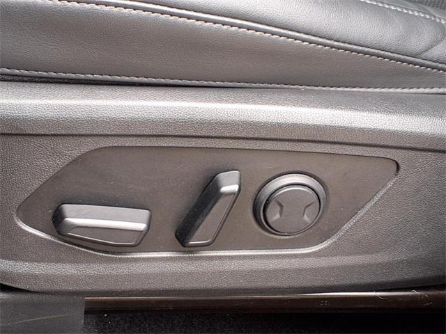 used 2022 Kia Sorento car, priced at $27,969