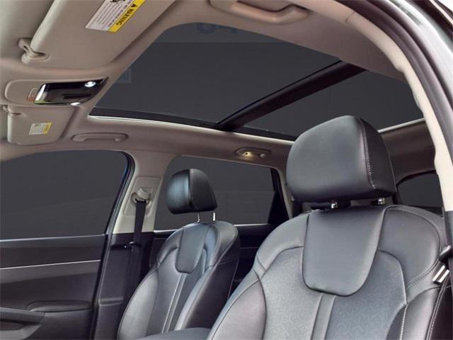used 2022 Kia Sorento car, priced at $27,969