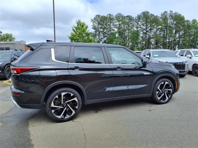 used 2023 Mitsubishi Outlander PHEV car, priced at $29,141