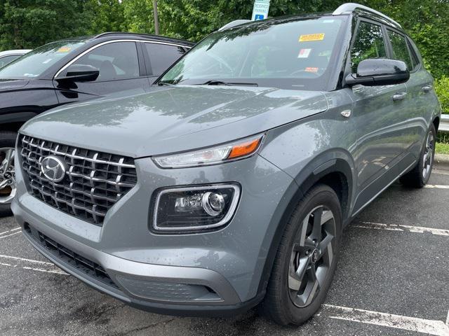 used 2022 Hyundai Venue car, priced at $15,692