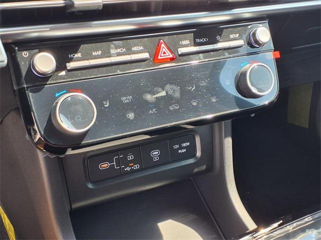 new 2025 Hyundai TUCSON Hybrid car, priced at $34,215