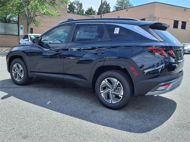 new 2025 Hyundai TUCSON Hybrid car, priced at $34,215