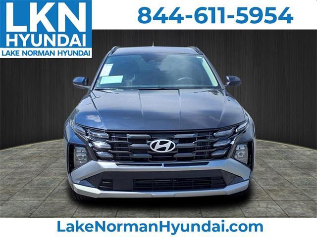 new 2025 Hyundai TUCSON Hybrid car, priced at $34,215