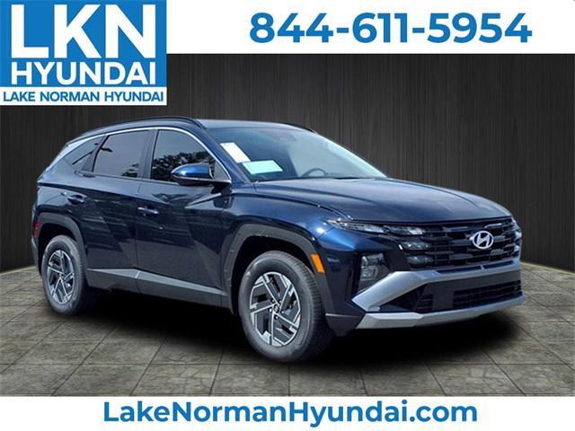 new 2025 Hyundai TUCSON Hybrid car, priced at $34,215
