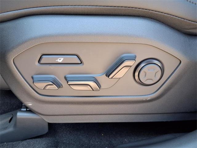 new 2026 Hyundai SANTA FE HEV car, priced at $49,975