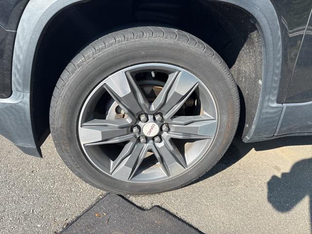 used 2017 GMC Acadia car, priced at $15,912