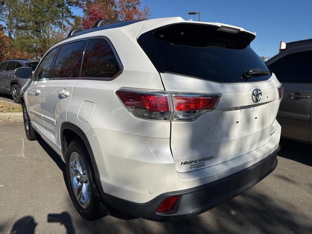 used 2015 Toyota Highlander car, priced at $21,382