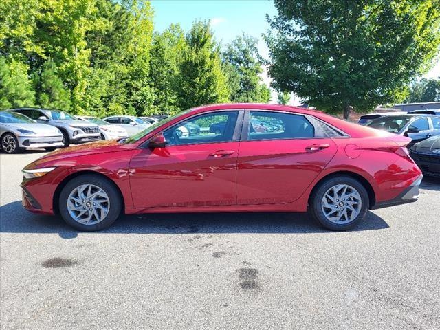 new 2024 Hyundai Elantra car, priced at $20,865