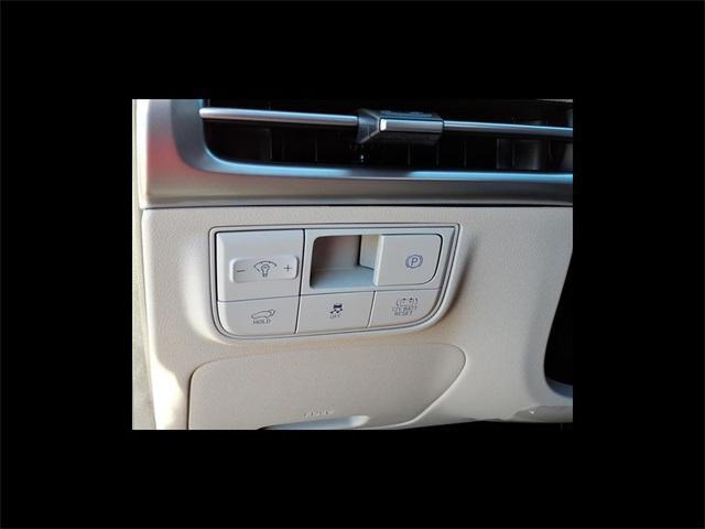 new 2026 Hyundai TUCSON Hybrid car, priced at $41,585