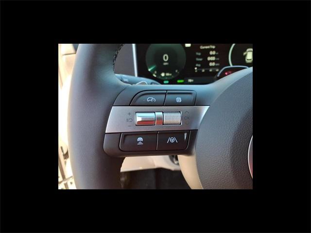 new 2026 Hyundai TUCSON Hybrid car, priced at $41,585