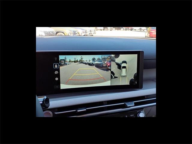 new 2026 Hyundai TUCSON Hybrid car, priced at $41,585