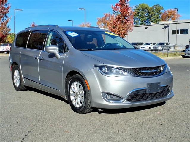 used 2018 Chrysler Pacifica car, priced at $11,953