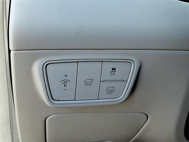 used 2024 Hyundai TUCSON Hybrid car, priced at $32,875