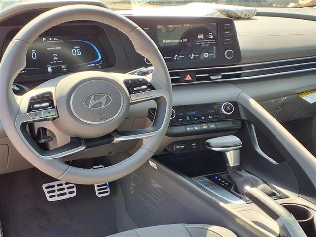 new 2025 Hyundai Elantra car, priced at $23,060
