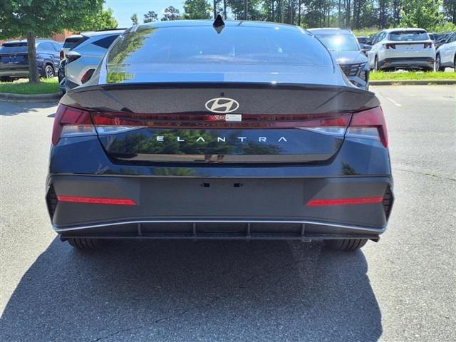 new 2025 Hyundai Elantra car, priced at $23,060