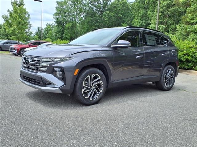 new 2025 Hyundai TUCSON Hybrid car, priced at $40,740