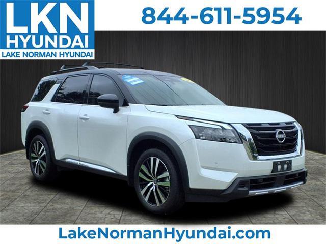 used 2025 Nissan Pathfinder car, priced at $43,567