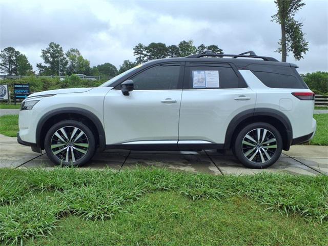 used 2025 Nissan Pathfinder car, priced at $43,567
