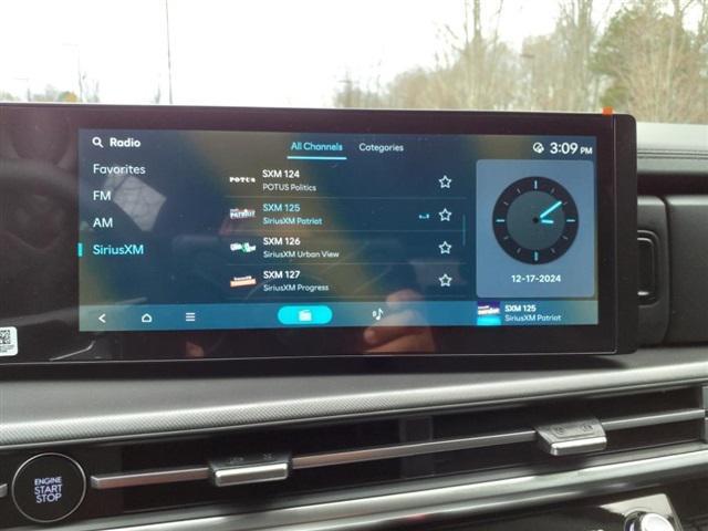 new 2025 Hyundai Santa Fe car, priced at $32,394