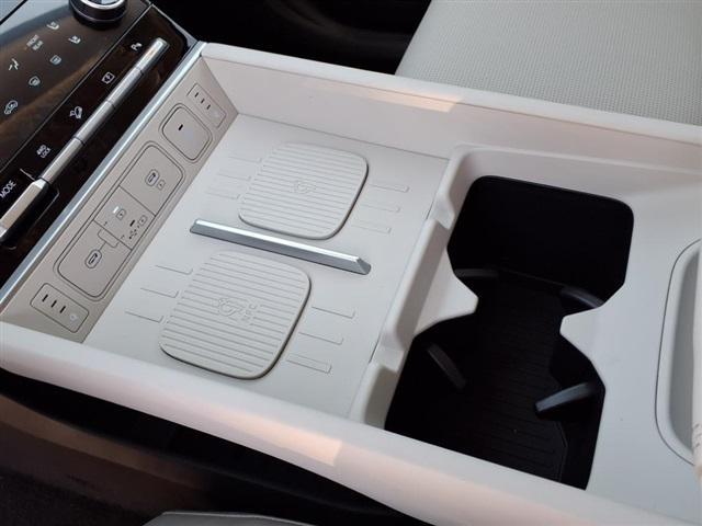 new 2025 Hyundai SANTA FE HEV car, priced at $48,545