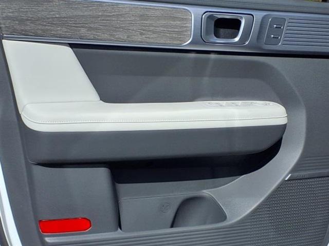new 2025 Hyundai SANTA FE HEV car, priced at $48,545
