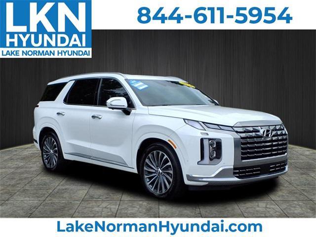 used 2024 Hyundai Palisade car, priced at $37,274
