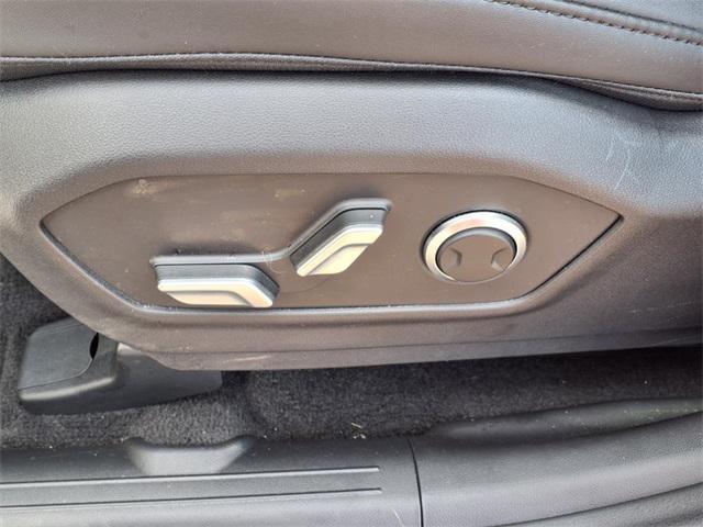 new 2025 Hyundai Santa Fe car, priced at $38,615