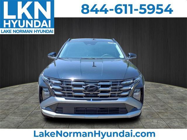 new 2025 Hyundai TUCSON Hybrid car, priced at $42,055