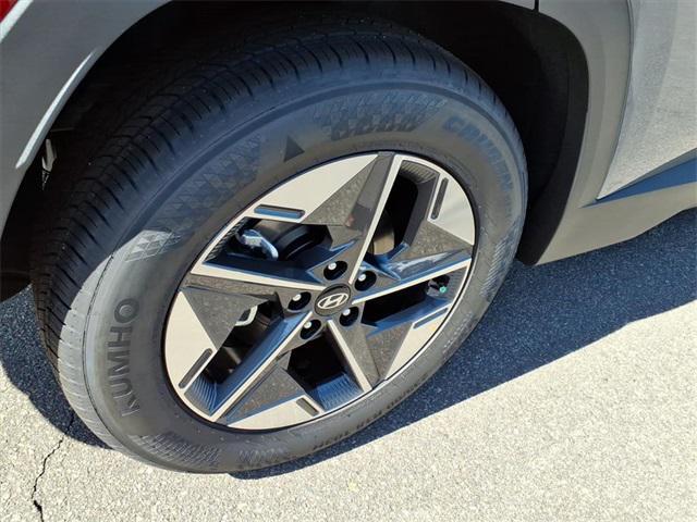 new 2026 Hyundai Tucson car, priced at $33,560