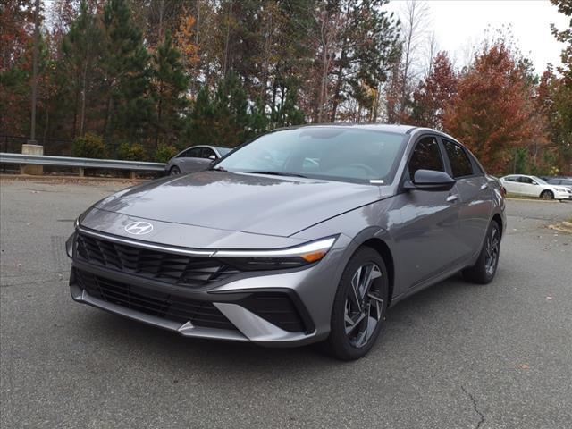 new 2025 Hyundai Elantra car, priced at $23,434