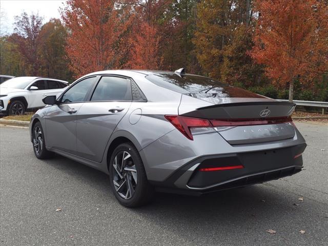 new 2025 Hyundai Elantra car, priced at $23,434