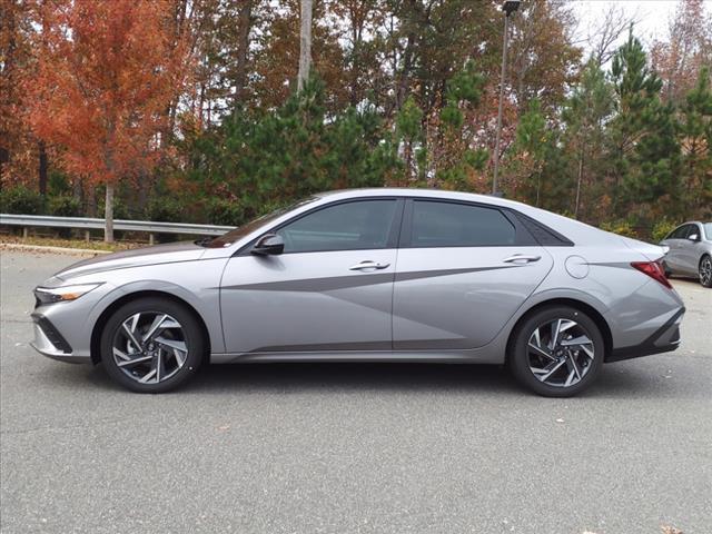 new 2025 Hyundai Elantra car, priced at $23,434