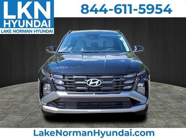 new 2025 Hyundai Tucson car, priced at $30,220