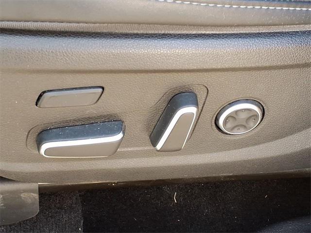 used 2022 Hyundai Santa Fe car, priced at $27,920