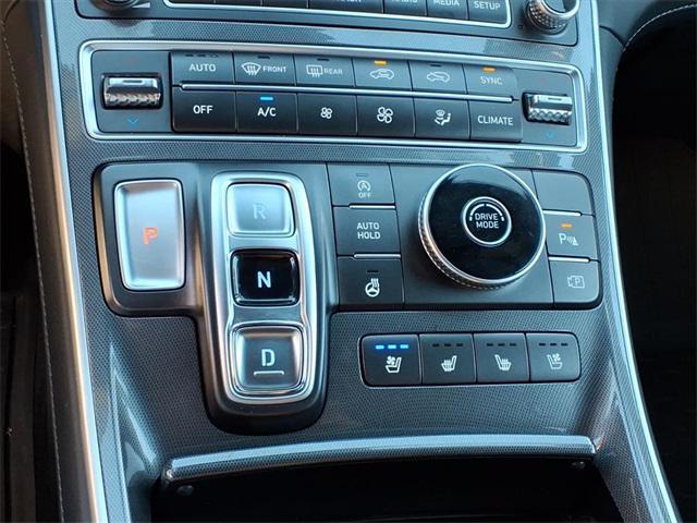 used 2022 Hyundai Santa Fe car, priced at $27,920