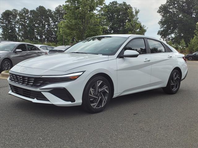 new 2024 Hyundai Elantra car, priced at $25,005